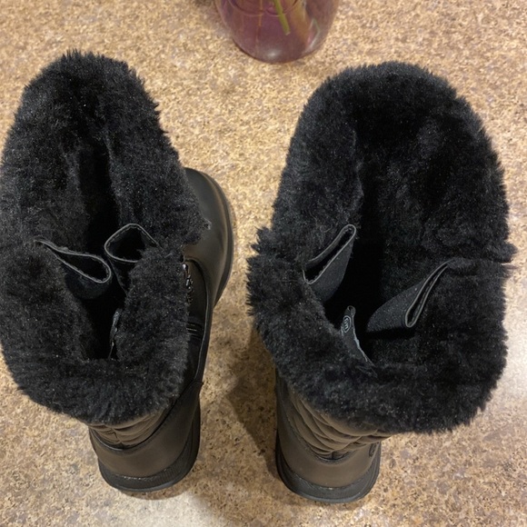 Totes Black Winter Snow Faux Fur Lined Boots 6W Edgen - Picture 7 of 17